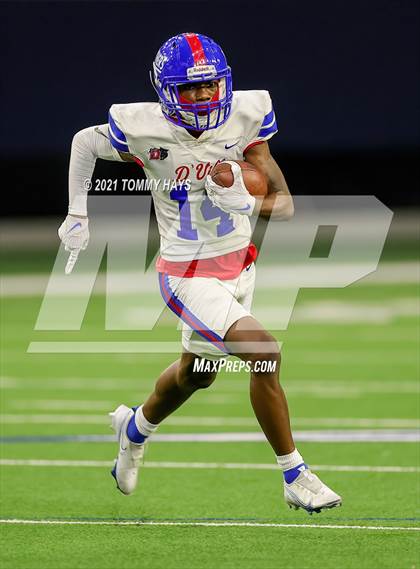 Thumbnail 1 in Spring vs. Duncanville (UIL 6A Region Playoff) photogallery.