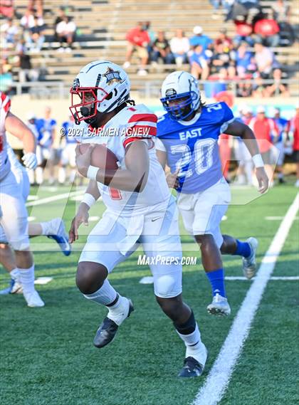 Thumbnail 3 in Bayou Bowl photogallery.