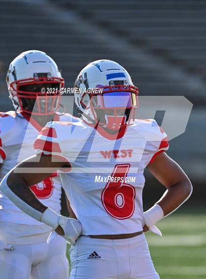 Thumbnail 1 in Bayou Bowl photogallery.