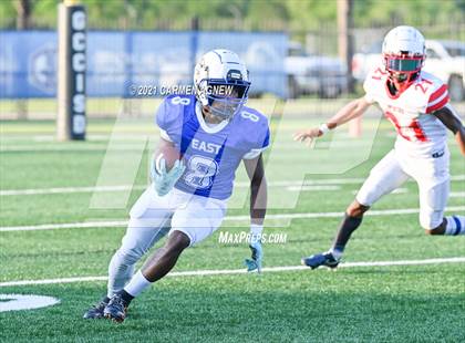 Thumbnail 1 in Bayou Bowl photogallery.