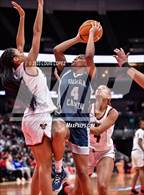 Photo from the gallery "Etiwanda vs. Sierra Canyon (CIF SS Open DIV Championship)"