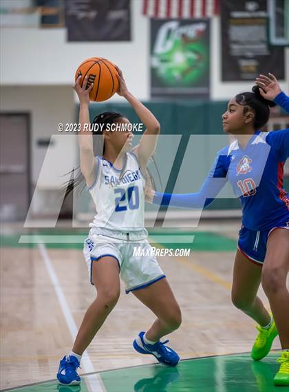 Thumbnail 1 in San Diego vs. Crawford (Mlk showcase) photogallery.