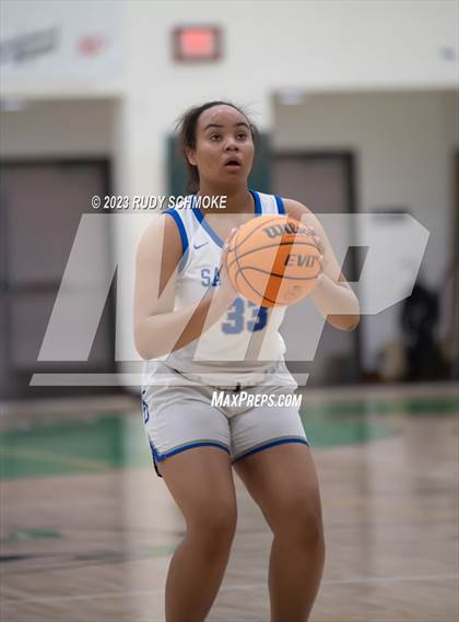 Thumbnail 2 in San Diego vs. Crawford (Mlk showcase) photogallery.