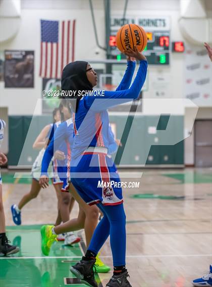 Thumbnail 1 in San Diego vs. Crawford (Mlk showcase) photogallery.