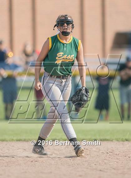 Thumbnail 3 in Williamsville East vs West Seneca East (Section 6 Class A-1 Final) photogallery.