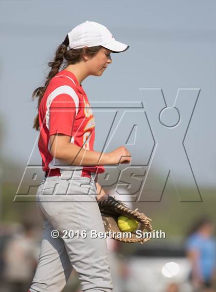 Thumbnail 1 in Williamsville East vs West Seneca East (Section 6 Class A-1 Final) photogallery.