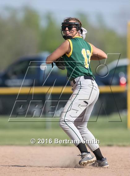 Thumbnail 3 in Williamsville East vs West Seneca East (Section 6 Class A-1 Final) photogallery.