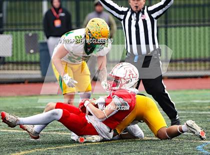 Thumbnail 1 in Clinton vs Amesbury (MIAA Division 7 Semifinal) photogallery.