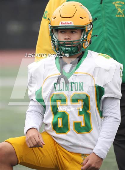 Thumbnail 3 in Clinton vs Amesbury (MIAA Division 7 Semifinal) photogallery.