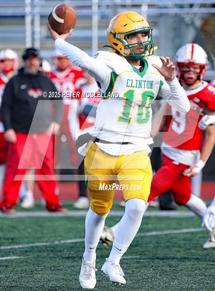Thumbnail 3 in Clinton vs Amesbury (MIAA Division 7 Semifinal) photogallery.