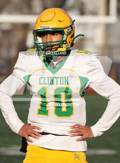 Thumbnail 1 in Clinton vs Amesbury (MIAA Division 7 Semifinal) photogallery.