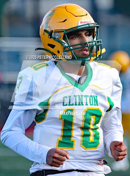 Thumbnail 2 in Clinton vs Amesbury (MIAA Division 7 Semifinal) photogallery.