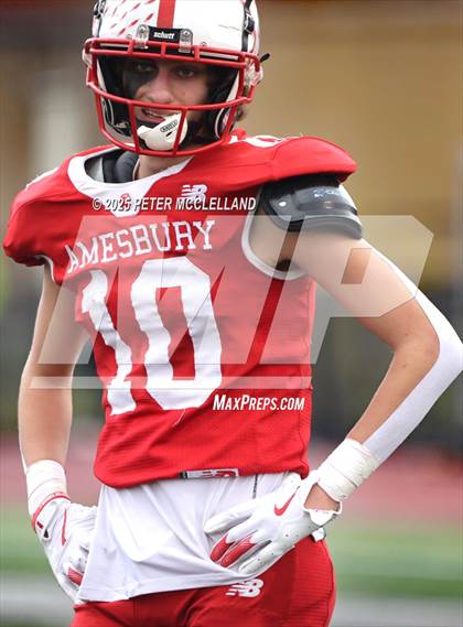 Thumbnail 2 in Clinton vs Amesbury (MIAA Division 7 Semifinal) photogallery.