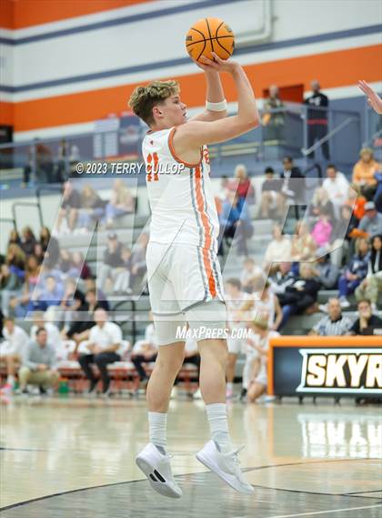 Thumbnail 3 in Copper Hills vs. Skyridge (Falcon Classic) photogallery.