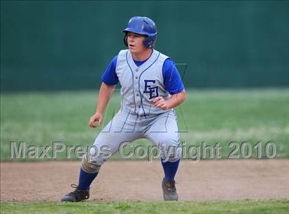 Thumbnail 3 in El Dorado vs. Oakdale (CIF SJS D4 Final) photogallery.