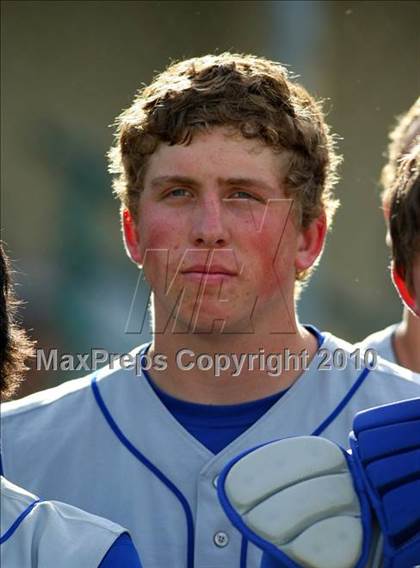 Thumbnail 3 in El Dorado vs. Oakdale (CIF SJS D4 Final) photogallery.