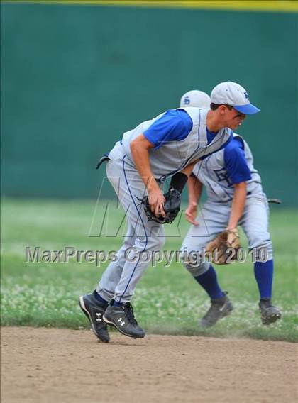 Thumbnail 2 in El Dorado vs. Oakdale (CIF SJS D4 Final) photogallery.