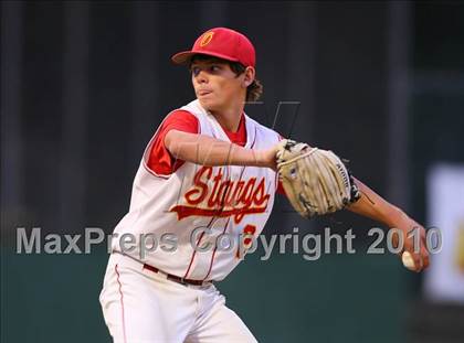 Thumbnail 3 in El Dorado vs. Oakdale (CIF SJS D4 Final) photogallery.