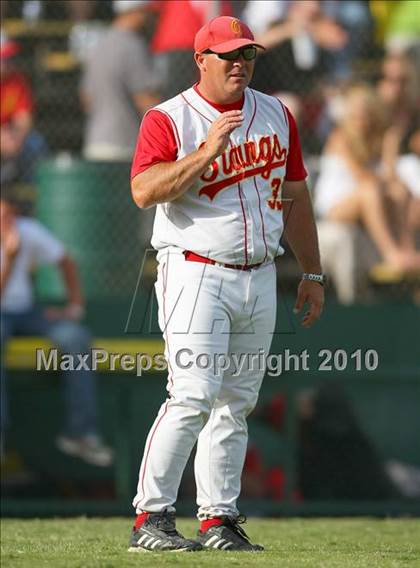Thumbnail 1 in El Dorado vs. Oakdale (CIF SJS D4 Final) photogallery.