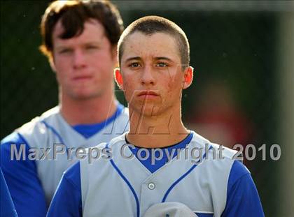 Thumbnail 3 in El Dorado vs. Oakdale (CIF SJS D4 Final) photogallery.