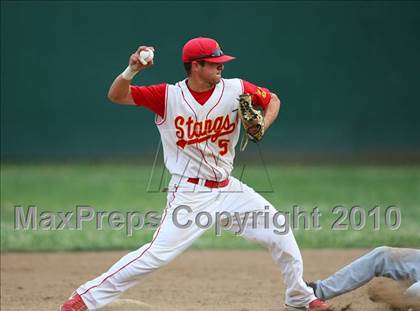 Thumbnail 2 in El Dorado vs. Oakdale (CIF SJS D4 Final) photogallery.