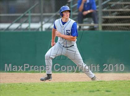 Thumbnail 2 in El Dorado vs. Oakdale (CIF SJS D4 Final) photogallery.