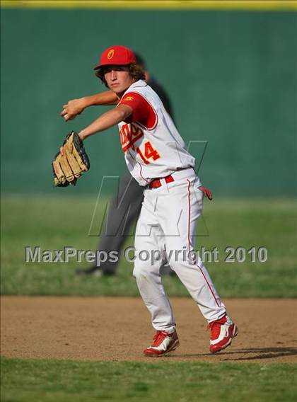Thumbnail 2 in El Dorado vs. Oakdale (CIF SJS D4 Final) photogallery.