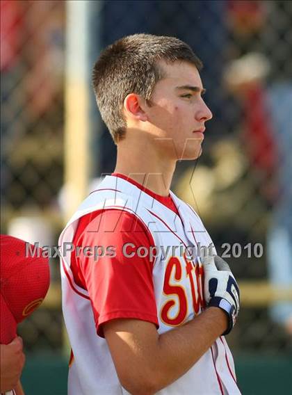 Thumbnail 2 in El Dorado vs. Oakdale (CIF SJS D4 Final) photogallery.
