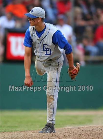 Thumbnail 2 in El Dorado vs. Oakdale (CIF SJS D4 Final) photogallery.