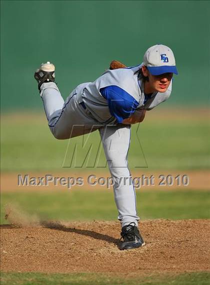 Thumbnail 1 in El Dorado vs. Oakdale (CIF SJS D4 Final) photogallery.