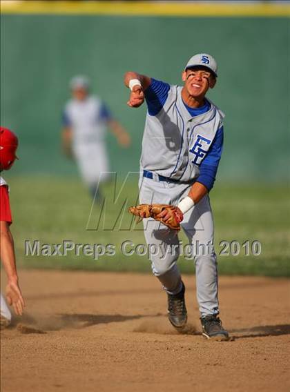 Thumbnail 2 in El Dorado vs. Oakdale (CIF SJS D4 Final) photogallery.