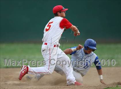 Thumbnail 1 in El Dorado vs. Oakdale (CIF SJS D4 Final) photogallery.