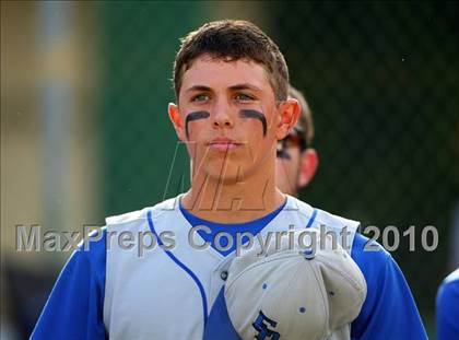 Thumbnail 1 in El Dorado vs. Oakdale (CIF SJS D4 Final) photogallery.