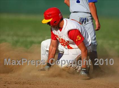 Thumbnail 2 in El Dorado vs. Oakdale (CIF SJS D4 Final) photogallery.
