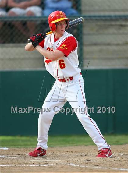 Thumbnail 2 in El Dorado vs. Oakdale (CIF SJS D4 Final) photogallery.