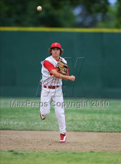 Thumbnail 3 in El Dorado vs. Oakdale (CIF SJS D4 Final) photogallery.