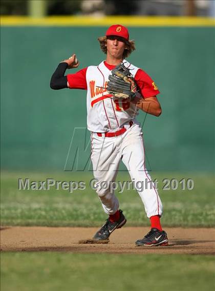 Thumbnail 2 in El Dorado vs. Oakdale (CIF SJS D4 Final) photogallery.