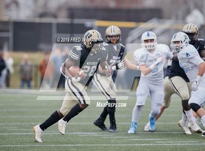Thumbnail 1 in Westfield vs. Yorktown (VHSL Region 6D Final) photogallery.