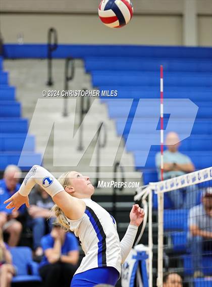 Thumbnail 1 in Marble Falls @ Lampasas photogallery.