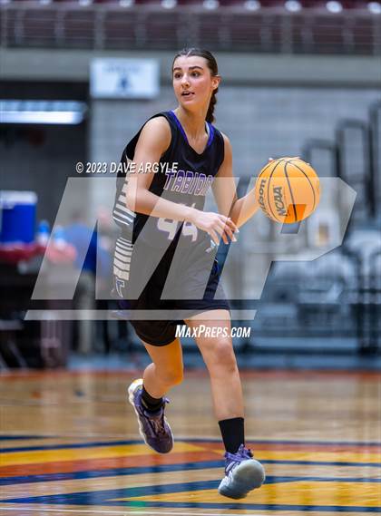 Thumbnail 1 in Wendover vs. Tabiona (UHSAA 1A Quarterfinal) photogallery.