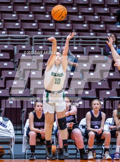 Thumbnail 2 in Wendover vs. Tabiona (UHSAA 1A Quarterfinal) photogallery.
