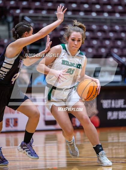 Thumbnail 1 in Wendover vs. Tabiona (UHSAA 1A Quarterfinal) photogallery.