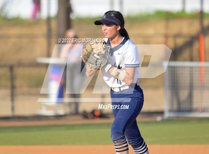 Thumbnail 2 in San Marcos vs. Rancho Buena Vista (CIF-SDS Open Semifinal) photogallery.