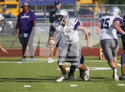 Thumbnail 3 in Klein Cain vs. Klein Collins photogallery.