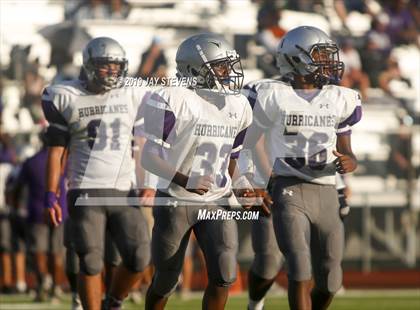 Thumbnail 3 in Klein Cain vs. Klein Collins photogallery.