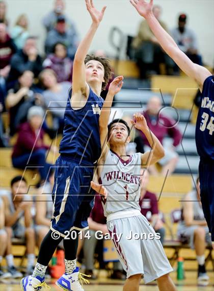 Thumbnail 3 in Nevada Union vs Whitney (Whitney Holiday Classic) photogallery.
