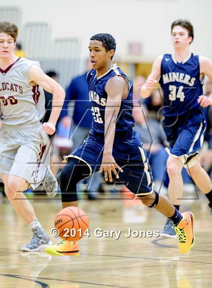 Thumbnail 2 in Nevada Union vs Whitney (Whitney Holiday Classic) photogallery.