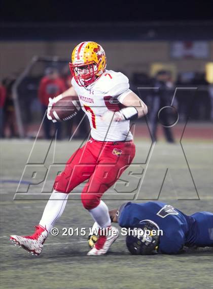 Thumbnail 3 in Mission Viejo vs. Vista Murrieta photogallery.