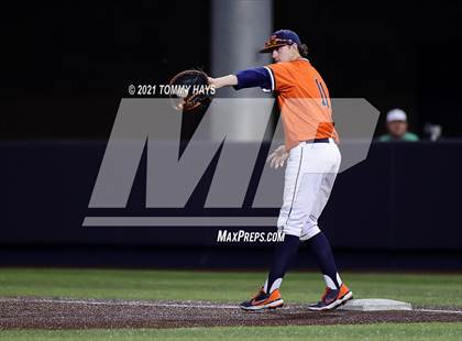 Thumbnail 2 in Hallsville vs. Wakeland (UIL 5A Region Final) photogallery.