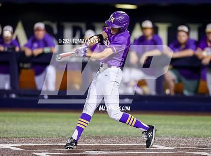 Thumbnail 2 in Hallsville vs. Wakeland (UIL 5A Region Final) photogallery.